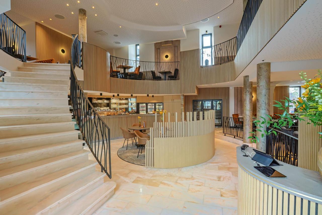 Hotel Quartier Latin Марш-ан-Фаменн Экстерьер фото